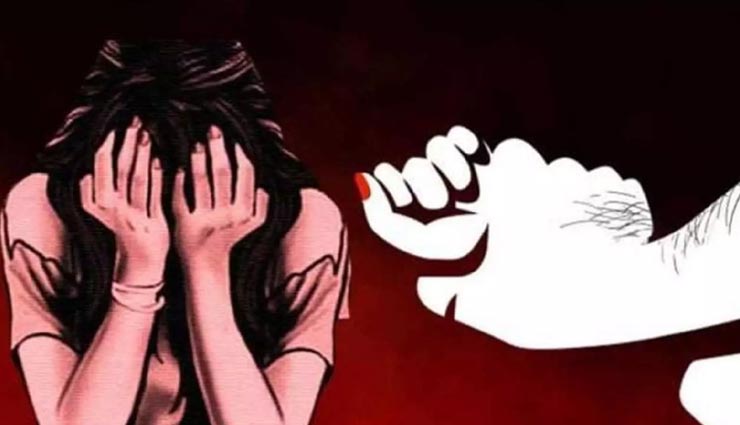 नागौर : सुरक्षा गार्ड ने महिला कर्मचारी के अश्लील फोटो निकाल ब्लैकमेल करते हुए किया दुष्कर्म, गिरफ्त से बाहर आरोपी