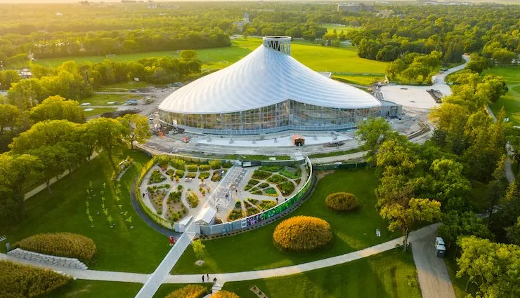 winnipeg parks,beautiful parks in winnipeg,best parks in winnipeg,explore winnipeg parks,winnipeg natural beauty,parks and gardens in winnipeg,winnipeg outdoor attractions,urban parks in winnipeg,winnipeg scenic spots,top parks to visit in winnipeg