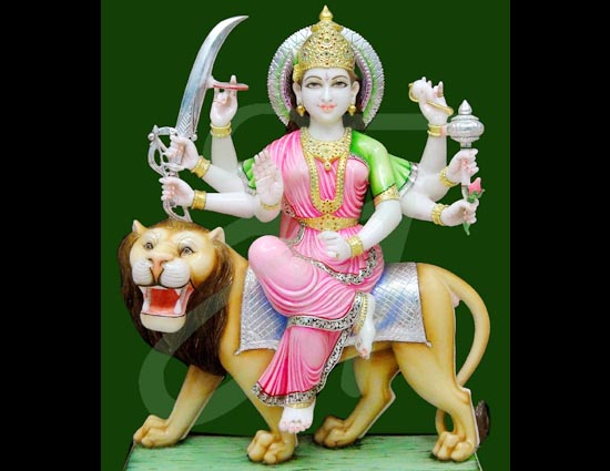 वास्तु शास्त्र के अनुसार भगवान की इन मूर्तियों की पूजा करना लाता है दुर्भाग्य  