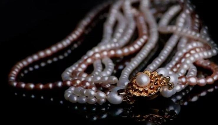 astrology tips,astrology tips in hindi,pearls uses,destiny by pearl ,ज्योतिष टिप्स, ज्योतिष टिप्स हिंदी में, मोती के उपाय, मोती से किस्मत