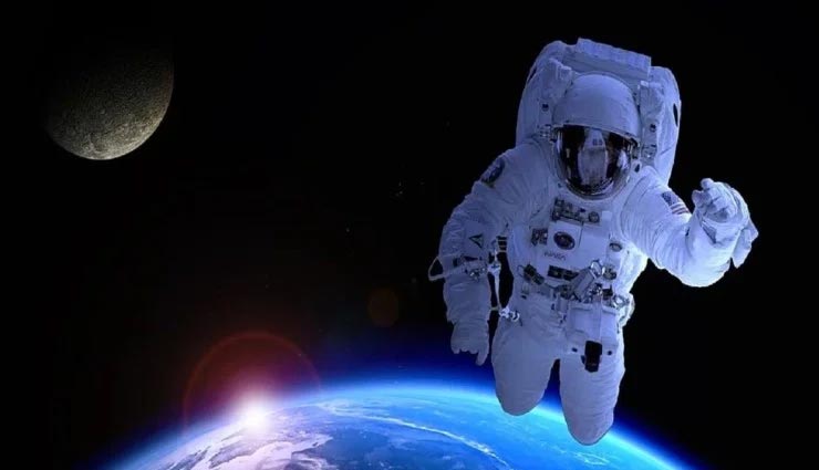 अंतरिक्ष से भी अमेरिकी चुनाव में हिस्सा लेते हैं एस्ट्रॉनॉट्स, इस सीक्रेट तरीके से देते हैं वोट