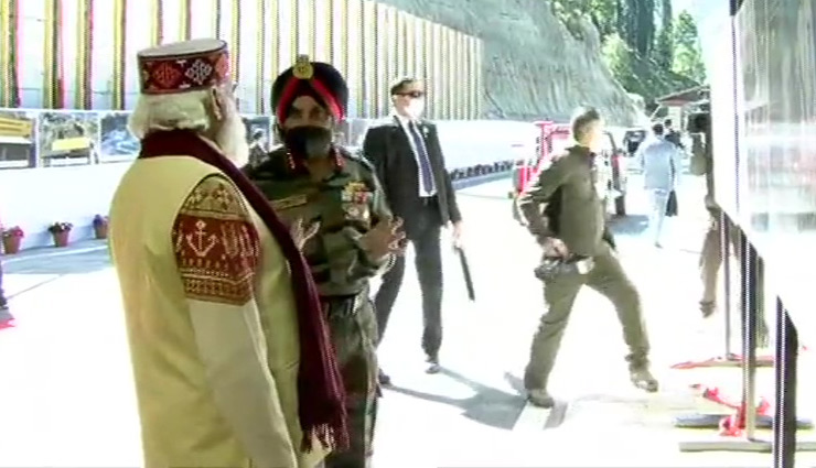 prime minister narendra modi,atal tunnel,atal tunnel inauguration,atal tunnel inauguration by narendra modi,news,atal tunnel inauguration news