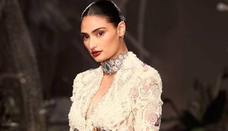 made in heaven web series,radhika apte,athiya shetty,sunil shetty,lokesh rahul,athiya ramp walk