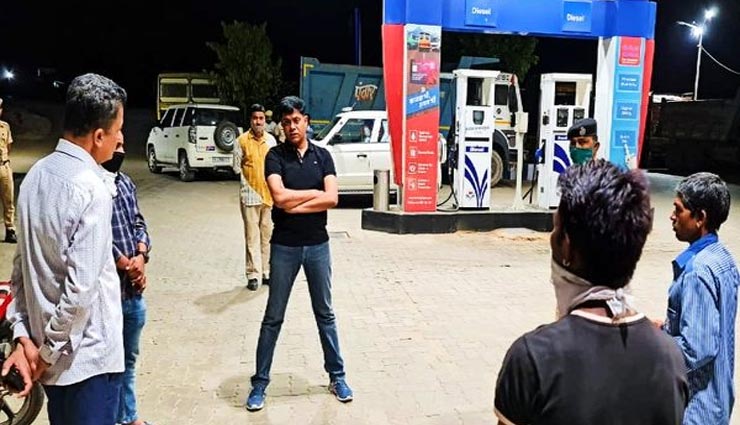 उदयपुर : बाइक पर आए नकाबपोश बदमाशों ने की बीजेपी जिला अध्यक्ष के पेट्रोल पंप पर लूट