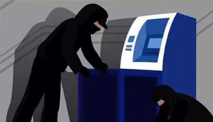 भीलवाड़ा : एटीएम उखाड़ जंगल में ले गए बदमाश, तोड़ने की कोशिश हुई नाकाम तो छोड़कर भागे