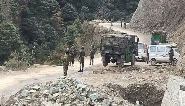 जम्मू-कश्मीर में 'अंधे मोड़' पर आतंकियों ने घात लगाकर किया हमला, दो शहीदों के शव थे क्षत-विक्षत