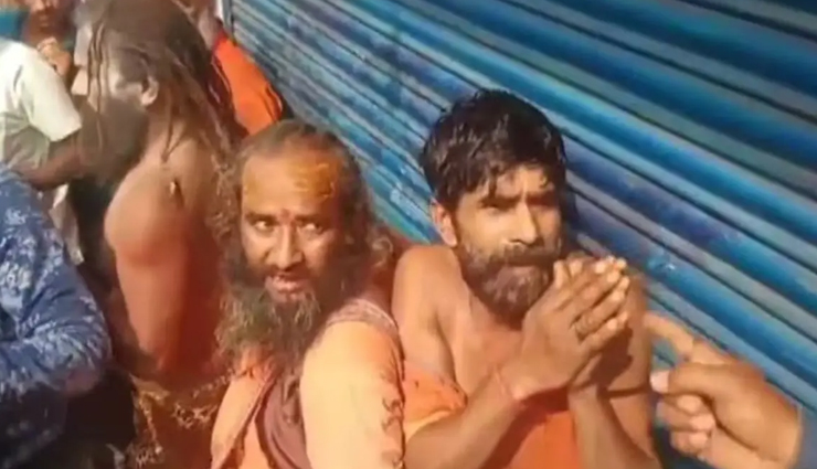 पश्चिम बंगाल: साधुओं को अपहरणकर्ता समझ भीड़ ने पीटा, 12 गिरफ्तार