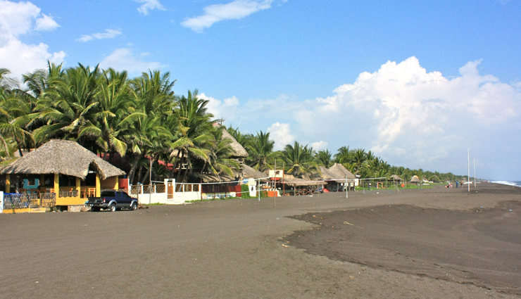 attractions in guatemala,laguna lachua,chichicastenango,quetzaltenango,monterrico,livingston,guatemala,places to visit in guatemala