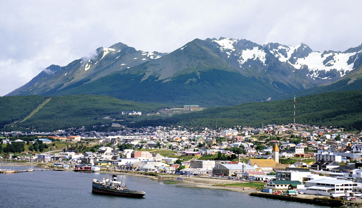perito moreno glacier,ushuaia,tierra del fuego,nibepo aike estancia,penguins in punta tombo,bariloche and the seven lakes,attractions in patagonia,patagonia