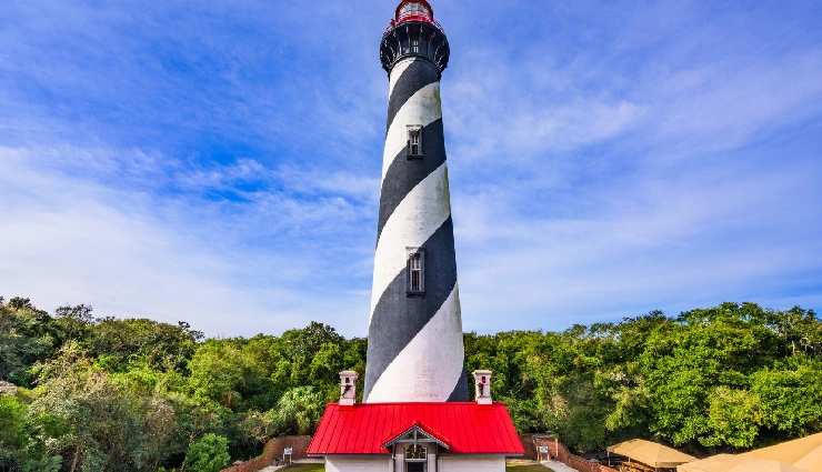 haunted travel destinations,most haunted places globally,ghostly tourist attractions,eerie travel spots worldwide,haunted landmarks to visit,spooky destinations around the world,supernatural sites to explore,ghost tourism locations,haunted travel experiences,scariest places to visit globally