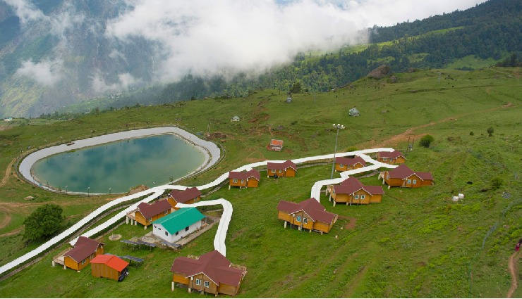 hill stations in north india,best places to visit in north india,north india travel destinations,mountain getaways india,scenic places north india,top hill towns india,himalayan retreats,peaceful holiday spots,adventure travel north india,nature escapes india