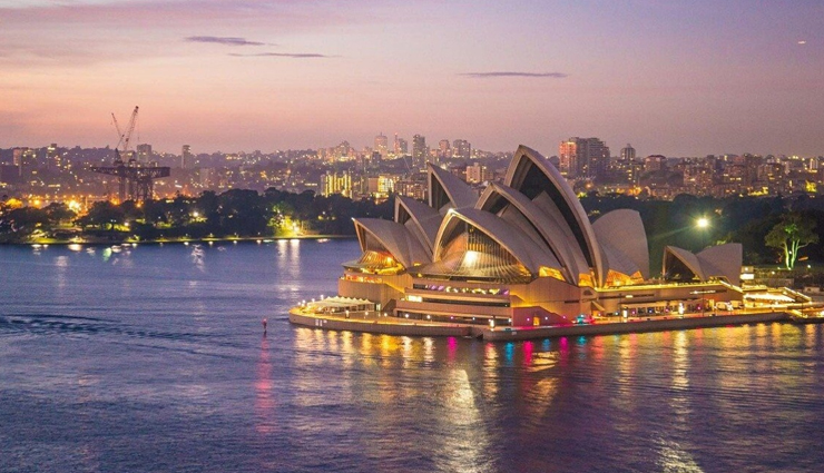 australia,places to visit in australia,tourist attraction in australia,sydney,exmouth,perth,darwin,uluru,melbourne