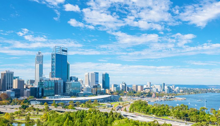 australia,places to visit in australia,tourist attraction in australia,sydney,exmouth,perth,darwin,uluru,melbourne