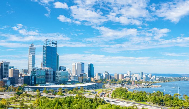 australia,tourist attraction in australia,sydney,exmouth,perth,darwin,uluru,melbourne