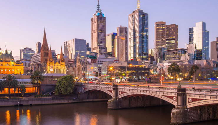 australia,tourist attraction in australia,sydney,exmouth,perth,darwin,uluru,melbourne