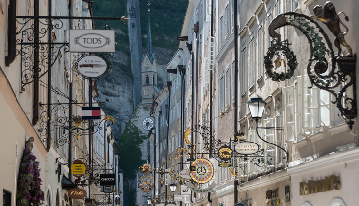 austria,places to visit in austria,tourist spots in austria,salzburg old town,vineyards outside vienna,lake attersee,ars electronica center,the mountains of innsbruck,osterreichischer skulpturenpark,rogner bad blumau,lentos kunstmuseum,belvedere palace,wachau