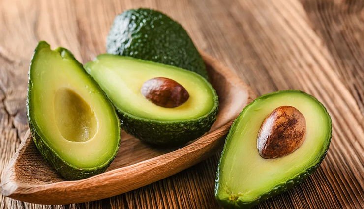 8 Beauty Benefits of Using Avocado