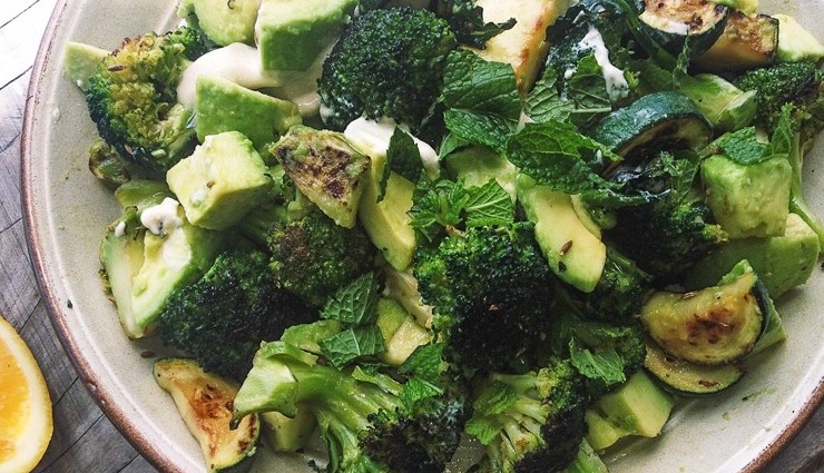 cleanse arteries naturally,heart health foods,artery health tips,natural remedies for clogged arteries,cholesterol and heart health,foods for clear arteries,improve circulation naturally,heart health maintenance,prevent heart disease naturally,healthy arteries diet,oxygen-rich blood circulation,cholesterol management with food