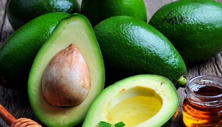 natural moisturizer,natural moisturizer for skin,skin care,skin care tips,moisturizer,moisturizer for skin,oily skin care tips,Olive Oil,coconut oil,honey,glycerin,aloe vera,milk cream,shea butter,avocado,cocoa butter,beauty,beauty tips,beauty care tips