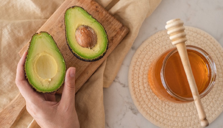 dry skin remedies,home remedies for dry skin,natural moisturizers,winter skincare tips,dry skin treatment,skincare for eczema,psoriasis relief naturally,dry skin in winter,natural skincare solutions,dry skin causes,anti-aging home remedies,nourish dry skin naturally