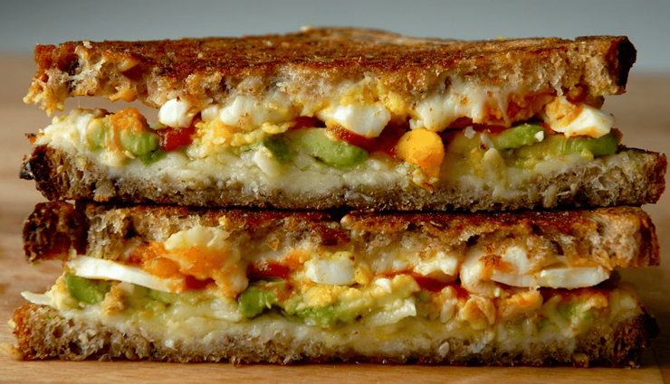 टेस्ट और हेल्थ का डबल डोज है एवोकाडो सैंडविच, घर पर ऐसे करे तैयार #Recipe