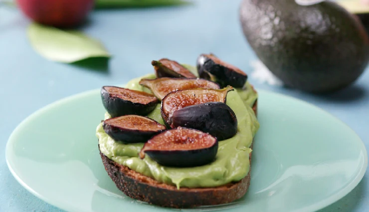 california food,culinary travel,gastronomic wonderland,california cuisine,farm-to-table,michelin-starred dining,street food,coastal seafood,fusion cuisine,plant-based dishes,iconic california foods,must-try dishes,food guide,california holiday packages,west coast flavors,food lovers,california tourism