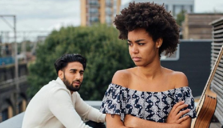 effective communication in relationships,how to communicate better with your partner,open dialogue in relationships,relationship communication tips,improve couple communication,expressing emotions in a relationship,healthy communication techniques,how to talk to your partner,honest conversations in love,communication barriers in relationships