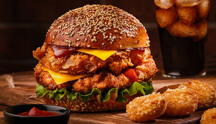 gestational diabetes,pregnancy complications,insulin resistance,blood sugar levels,macrosomia,preterm labor,preeclampsia,type 2 diabetes,healthy diet,regular exercise,monitoring blood sugar levels,prenatal care,junk food,healthy carbohydrates,sleep,stress management,meditation,yoga,physical activity,protein diet,cinnamon tea