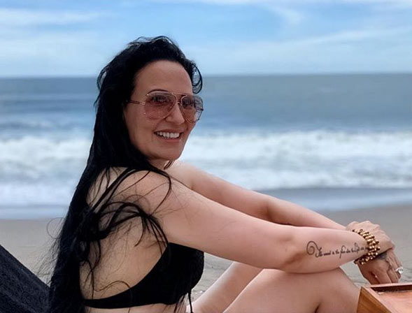 Flashback 2018: अपने हॉट फोटोज से नायिकाओं ने मचाया तहलका, 8वी नंबर वाली का बेटा बॉलीवुड का 'बागी' bollywood,flashback 2018,bollywood bikini photos,amy jackson,rhea chakraborty,adah sharma,kiaraa advani,shama shikander,masaba gupta,kishwar merchant,ayasha shroff,disha patani,malaika arora