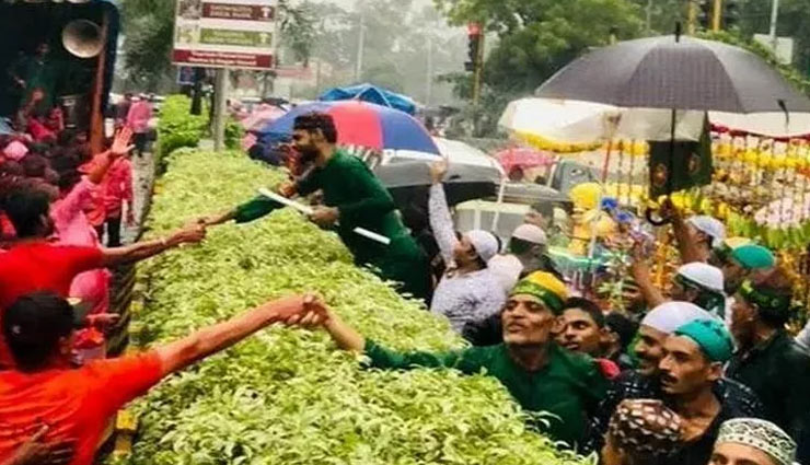 Netizens trend #hindumuslimbhaibhai ahead of Ayodhya verdict on twitter