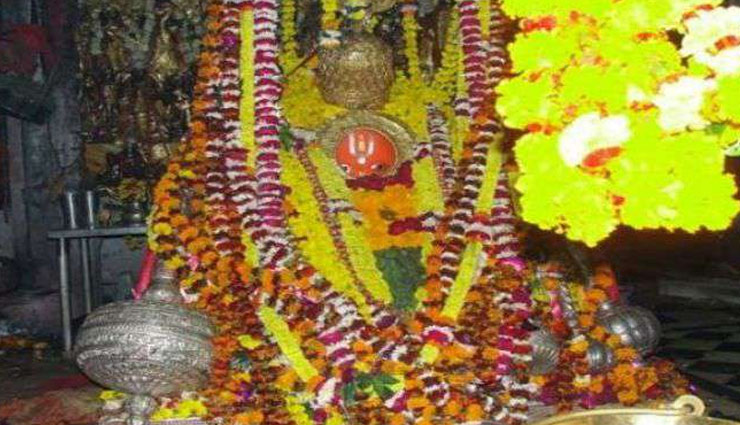 hanumanji,famous hanuman temple,utter pradesh,rajasthan,varanasi,salasar,ayodhya,allahabad