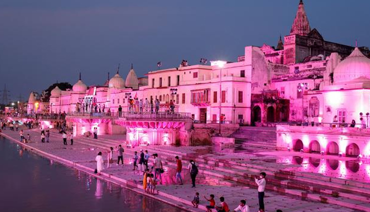 राम मंदिर के अलावा ये स्थल भी बढ़ाते हैं अयोध्या का धार्मिक महत्व, जरूर जाएं यहां घूमने
