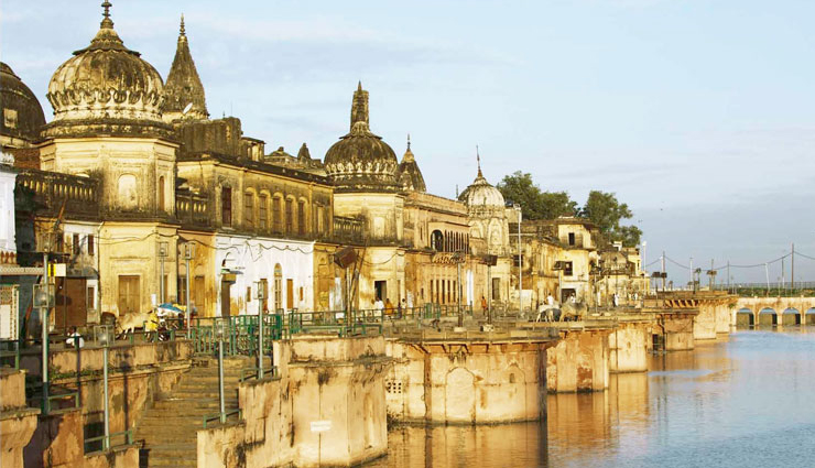 must visit places in uttar pradesh,lucknow tourist attractions,ayodhya pilgrimage sites,sarnath buddhist sites,agra taj mahal,mathura lord krishna,varanasi ganga aarti,prayagraj triveni sangam,kanpur historical landmarks,vrindavan iskcon temple,jhansi rani lakshmibai