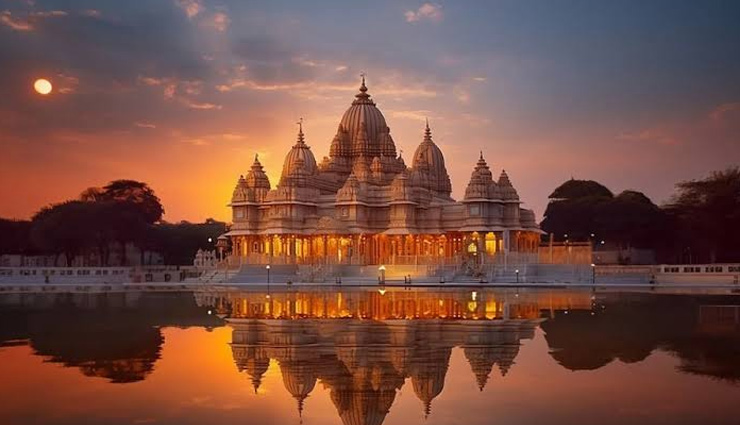 ayodhya tourist places,places to visit in ayodhya,top attractions ayodhya,ram janmabhoomi temple,ayodhya pilgrimage,ayodhya sightseeing,hanuman garhi,saryu river ayodhya,ayodhya temples,spiritual places in ayodhya.