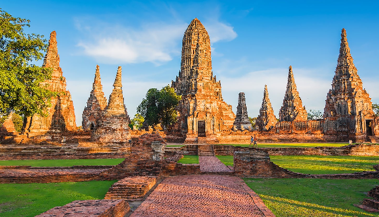 best tourist attractions thailand,top places to visit in thailand,must-see attractions thailand,thailand travel destinations,famous landmarks in thailand,cultural wonders thailand,historical sites thailand,natural beauty spots thailand,thailand vacation highlights,hidden gems thailand