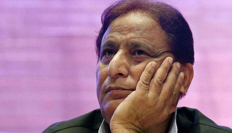 जब इंटरव्यू में पूछा- बताओ आजम खान पर क्या-क्या आरोप लगे हैं और कितने मुकदमे चल रहे