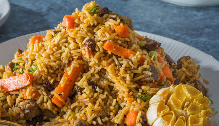 local cuisine of azerbaijan,azerbaijan,dolma,lahmacun,lamb stew with chestnuts and dried fruit,baliq kebab,plov,sadj