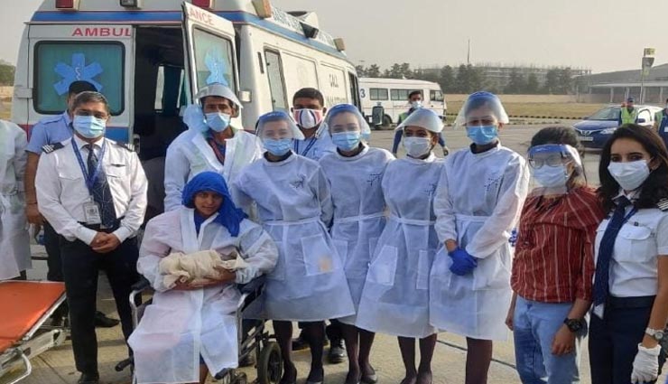 जयपुर : आसमान में उडती फ्लाइट के दौरान डिलीवरी, महिला ने बच्ची को दिया जन्म