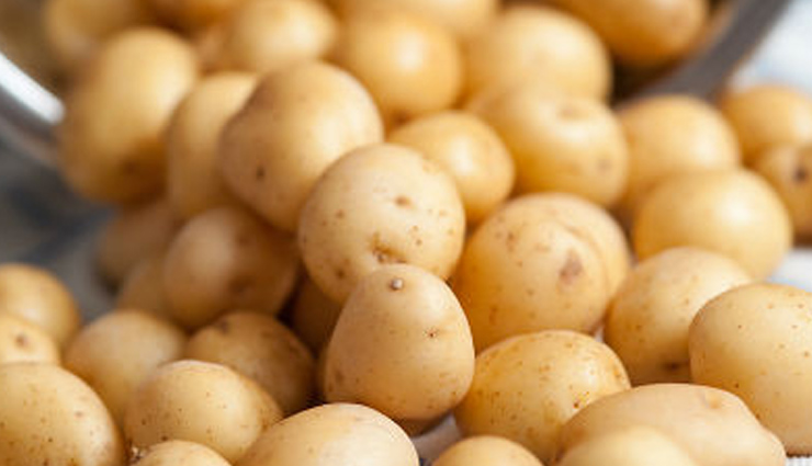 kashmiri style dum aloo,kashmiri style dum aloo recipe