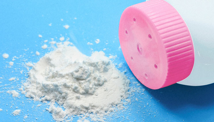 5 Ways To Use Baby Powder For Amazing Beauty