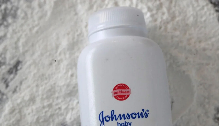 chemicals used in makeup products that harm your health,beauty tips,beauty hacks