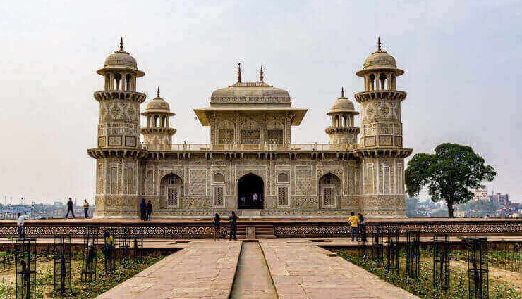 agra,agra travel destinations,travel destinations in agra,agra tourism,tourist places in agra,uttar pradesh