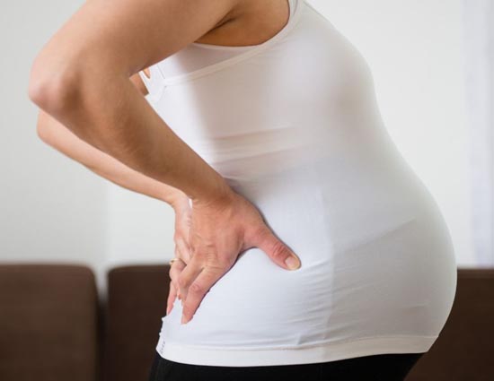 गर्भावस्था में पीठ दर्द से निजात पाने के उपाय