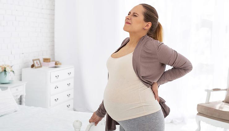 महिलाओं को करना पड़ता हैं प्रेगनेंसी में इन 5 हैल्थ प्रॉब्लम्स का सामना, जानें बचाव के टिप्स
Health tips,health tips in hindi,health problems,pregnancy tips,pregnancy problems