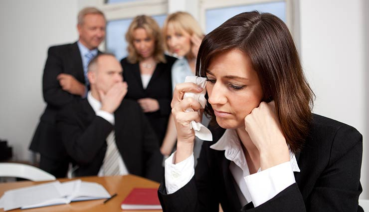 Some Smart Ways To Help You Deal With Backstabbers