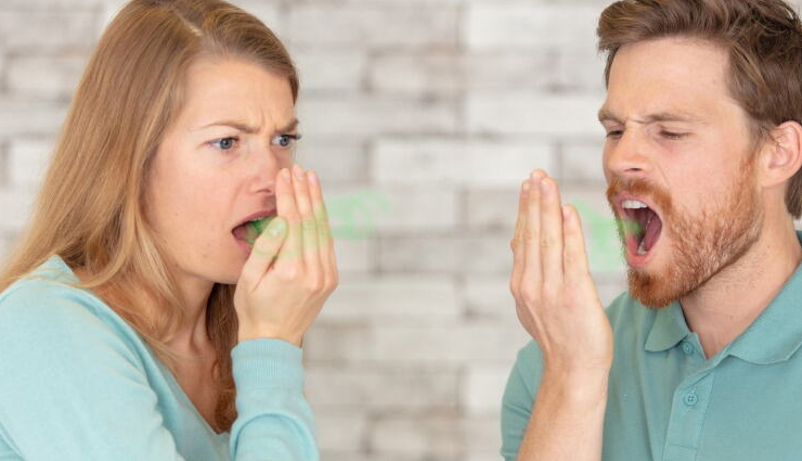 bad breath remedies,home remedies for bad breath,halitosis treatment,fresh breath tips,natural cures for bad breath,improve oral hygiene,bad breath causes,mouth odor solutions