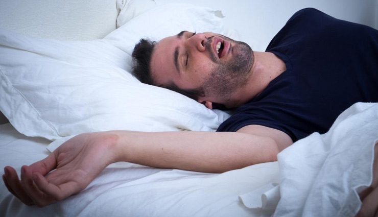 डरावने सपनों ने उड़ा रखी है आपकी नींद, ये ज्योतिषीय उपाय दिलाएँगे इस डर से राहत 