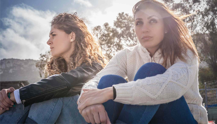 15 Bad Friendship Signs To Spot so You Can Drop Them ASAP