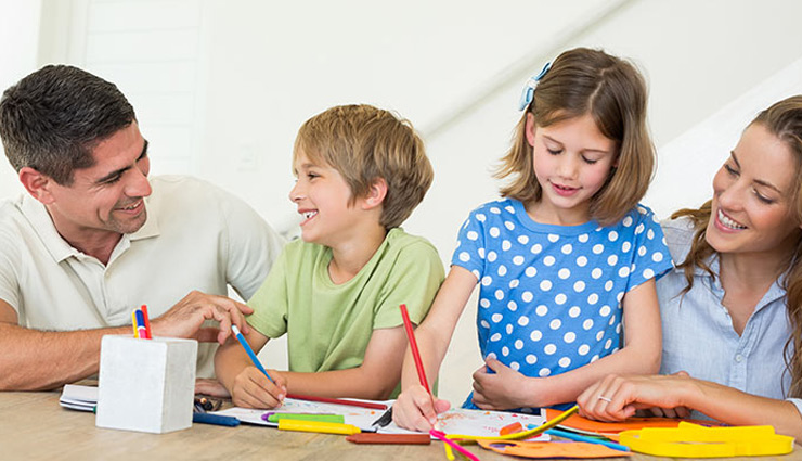 माता-पिता की ये गलतियाँ, बच्चो की परवरिश पर डालती है बुरा असर 