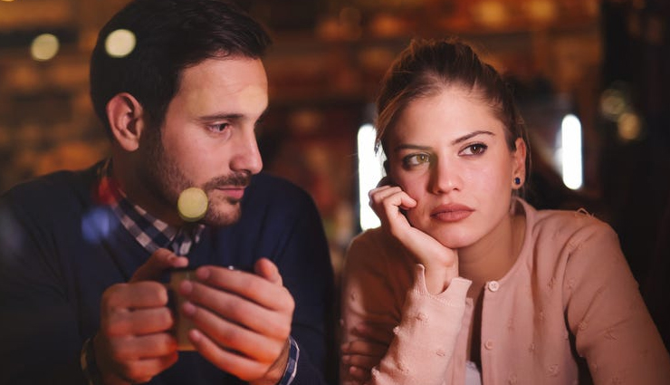 husband,husband does not love you anymore,8 signs your husband does not love you anymore,husband wife relationship,relationship,relationship tips